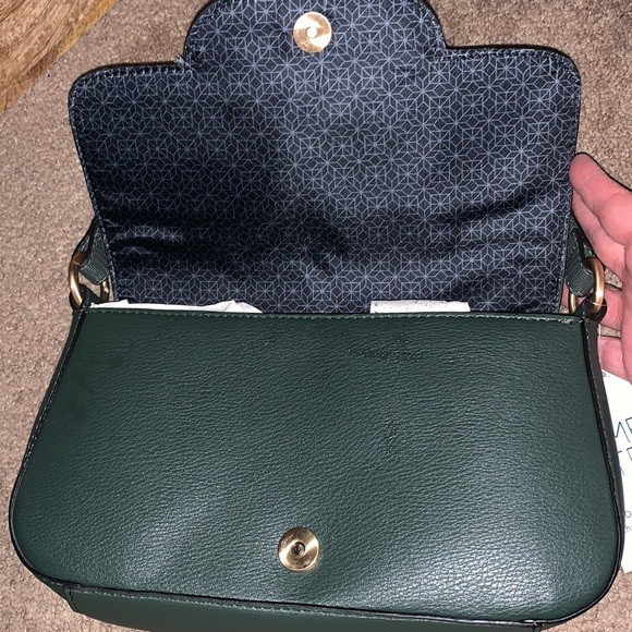 Time & Tru Shoulder Mia Bag - Picture 10 of 12